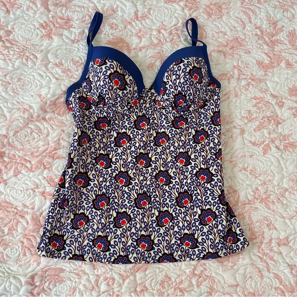 Boden Navy and Cream Floral Bra Set - Picture 2 of 10